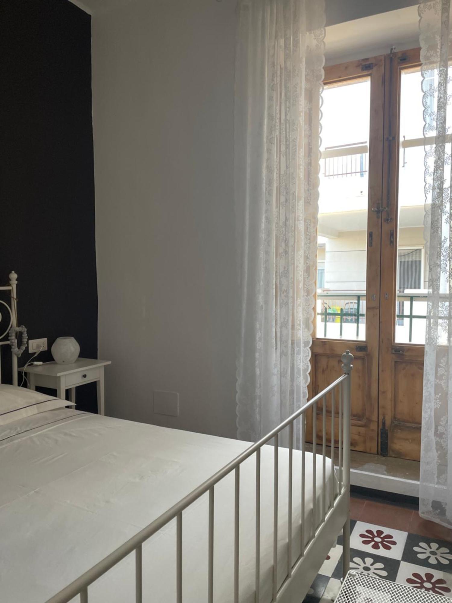 Hermes 14 Bari Buitenkant foto